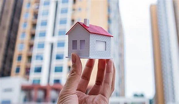 Featured Image of Advantages of Investing in Prestige Group